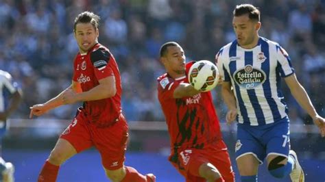 La Liga Denuncia C Nticos Ofensivos En El D Por Sevilla Contra Atl Tico