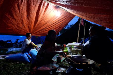 Foto Pasca Gempa Mamuju Dan Majene Pln Terus Bergerak Pulihkan Aliran