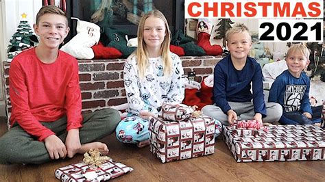 Dyches Fam Christmas Special 2021 Youtube