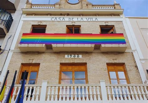 Piden La Dimisión Del Concejal De Juventud De Lalcúdia De Crespins Por Homofobia Y Abuso De