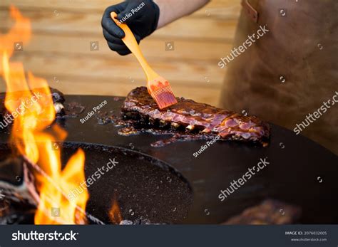 Bbq Grill Ribs Sauce Bilder Stockfotos Und Vektorgrafiken