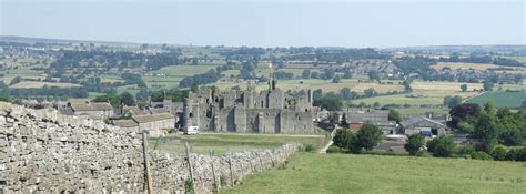 Middleham — Lost In Castles