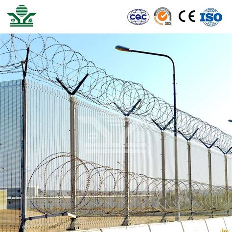 Zhongtai Chain Link Barbed Wire China Manufacturing 300mm Coil Diameter Flat Barbed Wire Used