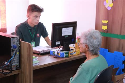 Idosos Benefici Rios Do Bpc T M At Dezembro Para Fazer Atualiza O