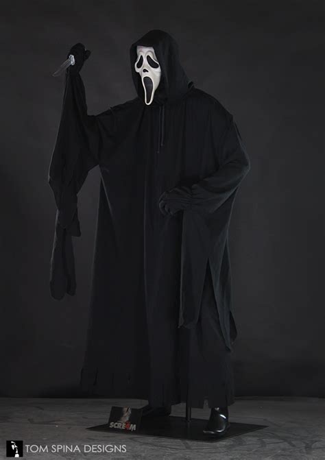 Scream 4 Ghostface Killer Costume Display - Tom Spina Designs » Tom Spina Designs