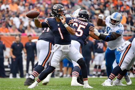 Detroit Lions vs. Chicago Bears game predictions: Can they slow Justin Fields, win on road?