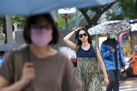 又熱又溼！午後大雷雨持續下 涼爽好天氣還要等3天