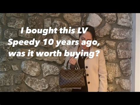 Louis Vuitton Speedy Year Review Wear Tear What Fits Mod Shot