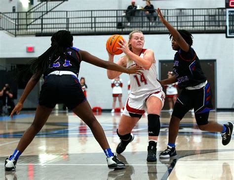 OSSAA announces basketball playoff district home sites