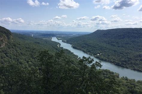 4 Amazing Chattanooga Hiking Trails to Explore | Hiking trails, Scenic ...