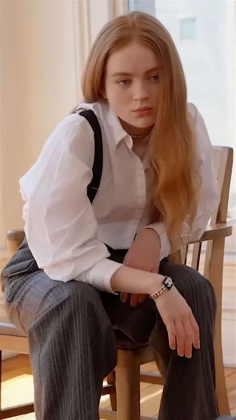 Sadie Sink Closet Tour With Coveteur Magazine In 2022 Sadie Sink