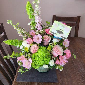 ACACIAS COUNTRY FLORIST Updated January 2025 400 Photos 84