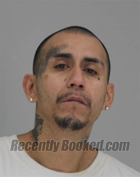 Recent Booking Mugshot For Edward Guzman In Dallas County Texas