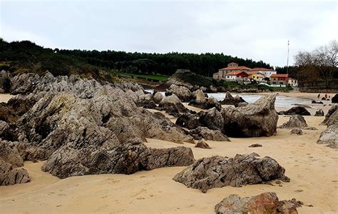 Playa De Palombina En Llanes Playas De Asturias Turismo Asturias