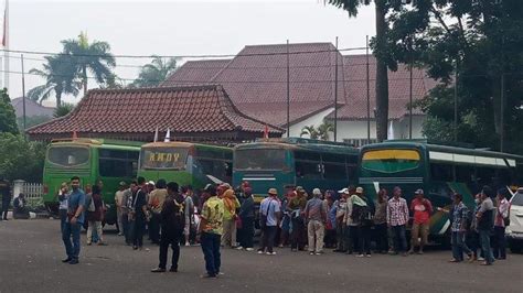 Walhi Sumsel Demonstrasi Angkat Tema Pulihkan Wilayah Kelola Rakyat