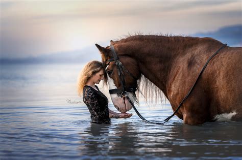 Magische Paarden Fotoshoot Bembregts Fotografieloon Op Zand Bembregts