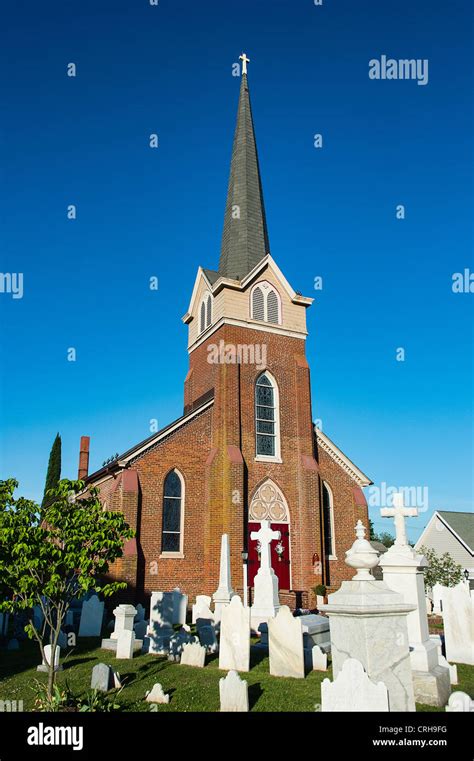 Historic St Peter S Episcopal Church Lewes Delaware Usa Stock Photo