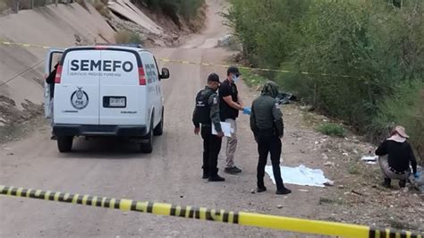 Sicarios abandonan cuerpo encobijado en camino de terracería de