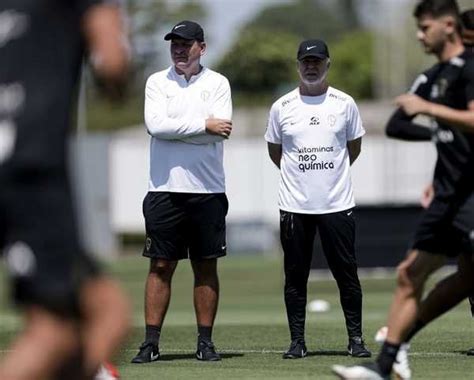 Corinthians Marca Jogo Treino Contra O União São João Time Da Terceira