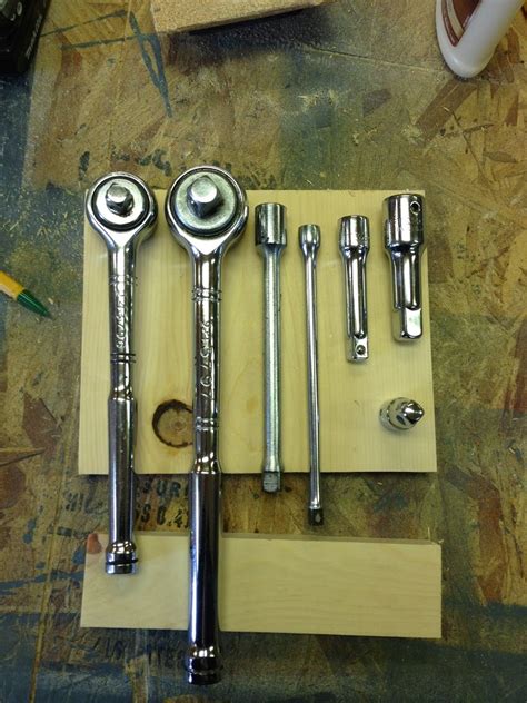 Easy Diy Storage For Hand Tools Wilker Dos