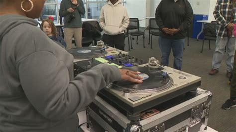 Library hosts event to teach history of hip-hop for Black History Month