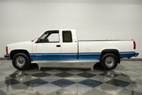 1992 Chevrolet C2500 Classic Cars For Sale Streetside Classics