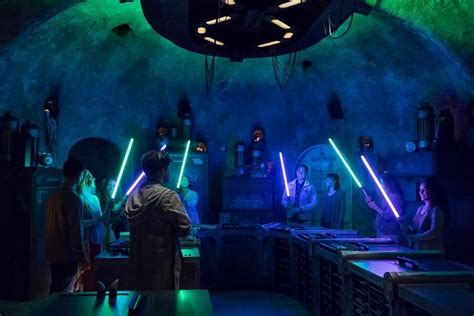 【海外ディズニー】スター・ウォーズランドがついに始動！あの銀河の世界が現実に | cinemacafe.net