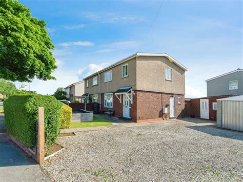 3 Bed Semi Detached House For Sale In Redhill Drive Castleford West