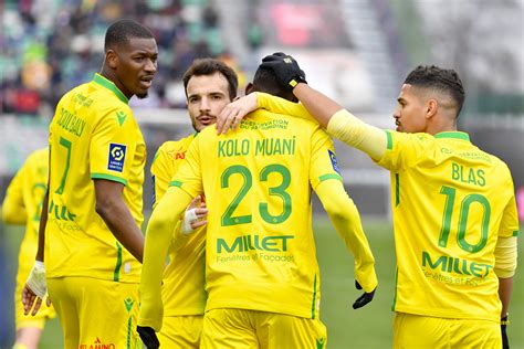 Fc Nantes Clermont Foot Fc Nantes Les Jaunes Retrouvent