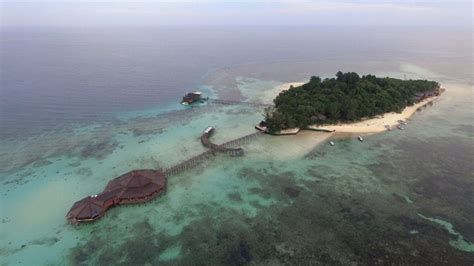 Lankayan Island Resort In Malaysian Borneo Island Resort Malaysia