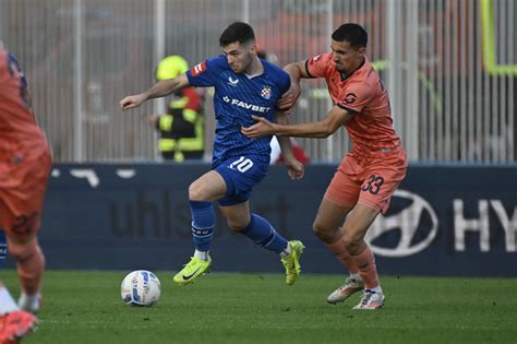 Sportske Novosti Video Dinamo Do Ivio Te Ak Udarac Na Maksimiru