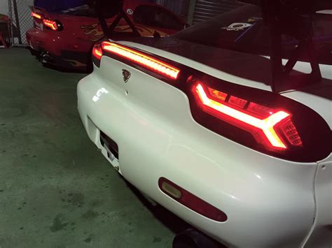 Hd Wallpaper Mazda Rx 7 Tail Light Hd Cars Wallpaper 43 Off