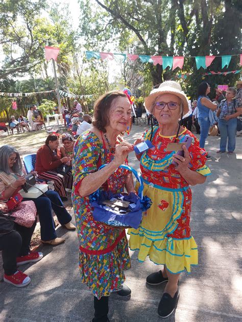 Ch Cara E Clube Do Idoso Encerram Programa O Do M S Animadas