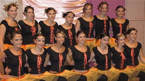 Photo De Classe Groupe Des Grandes De Danse Mjc Le Thillot