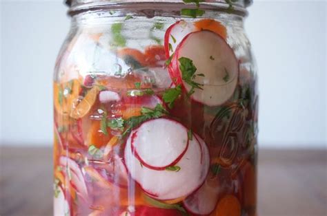 Pickled Radishes And Carrots Receta R Banos En Vinagre Brochetas