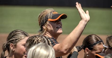 Oklahoma States Lexi Kilfoyl Named Top 3 Finalist For Usa Softballs