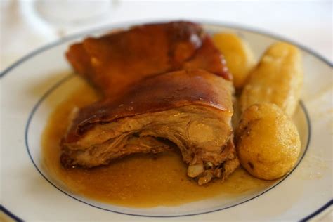 Eating Dinner At The Worlds Oldest Restaurant Restaurante Botín The