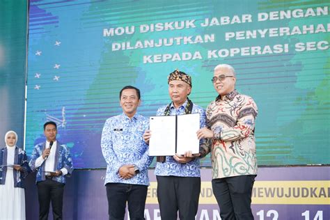 Dinas Pariwisata Dan Kebudayaan Peringatan Harkopnas Tingkat Jabar