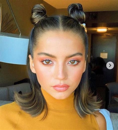 Celebrities Are Obsessed With This '90s Hairstyle Trend - Page 6 of 7 ...