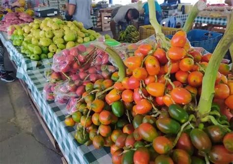 Vitória Supermercados promove Feira de Produtos Regionais