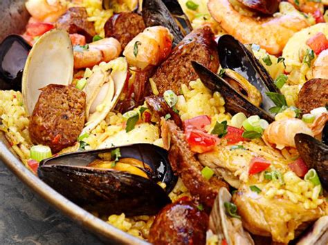 Chicken And Seafood Paella Recipe