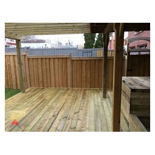 Pressure Treated Deck With Pergola Moderne Terrasse En Bois