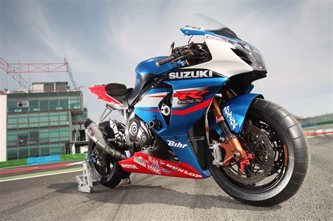 Sert Suzuki Gsx R Debuts At Bol D Or Practice Asphalt Rubber