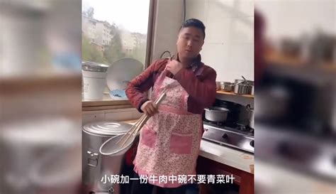 【搞笑配音剧】盘点网络上那些社交悍匪，你认识几个呢？ 4万粉丝1千作品搞笑视频 免费在线观看 爱奇艺