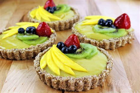 No Bake Vegan Fruit And Custard Tart Gretchen S Vegan Bakery