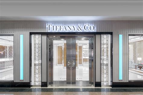 Tiffany & Co Interior on Behance