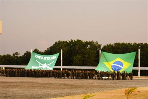 Procuradora Ivana Cei Condecorada Pelo Ex Rcito A Medalha Do