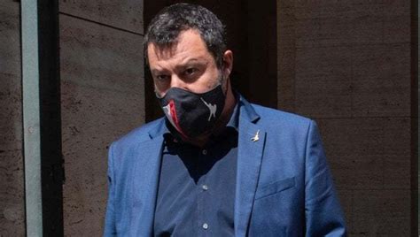 Decreto Riaperture Salvini Ancora All Attacco Il Coprifuoco Alle 22