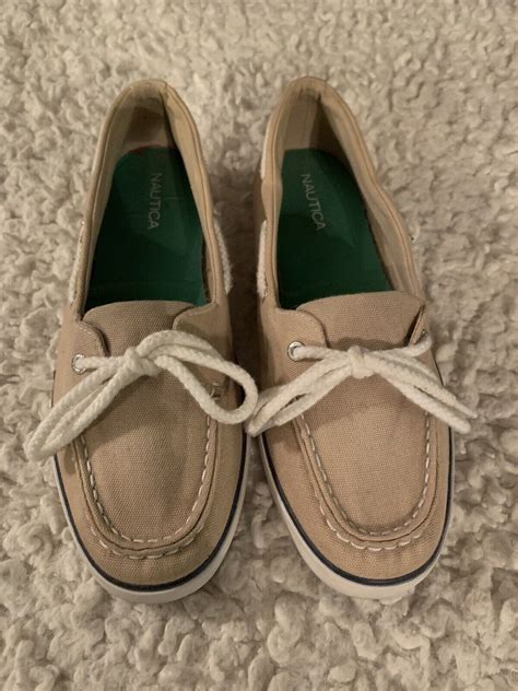 Nautica Women’s Canvas Deck Boat Shoes Size 9 In Ta Gem