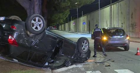 Spettacolare Incidente In Viale Cimitero A Cagliari Un Giovane In Ospedale